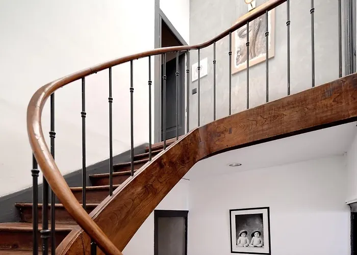 Cour Des Dames Bed & Breakfast La Rochelle 