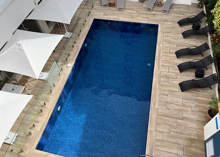 Hotel Le Yachtman, The Originals Collection La Rochelle 